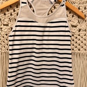 Athleta Black White Striped Tank Top – Racerback Built-In Bra Athletic Tank